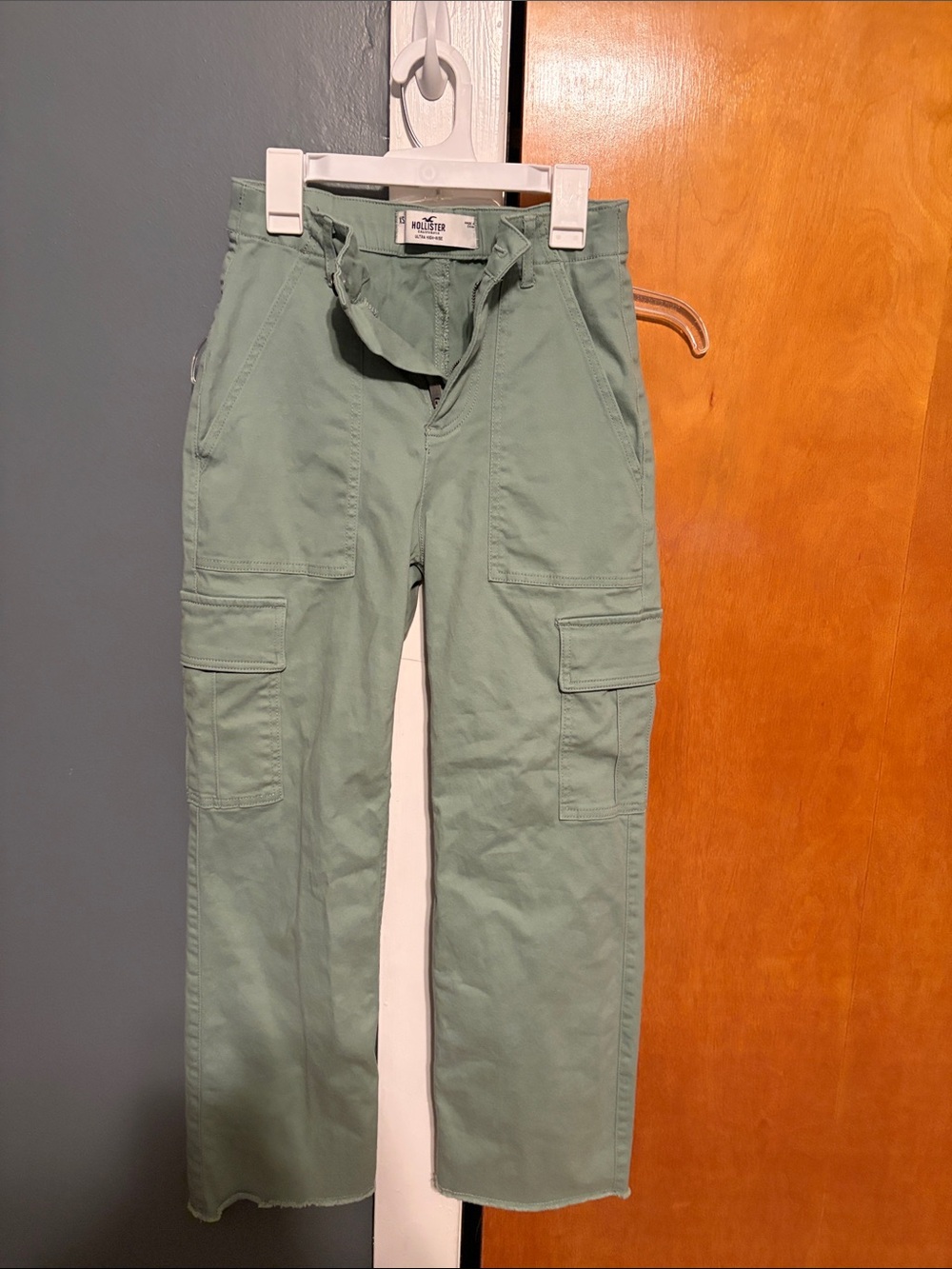 Hollister Light Sage Green Cargo Pants